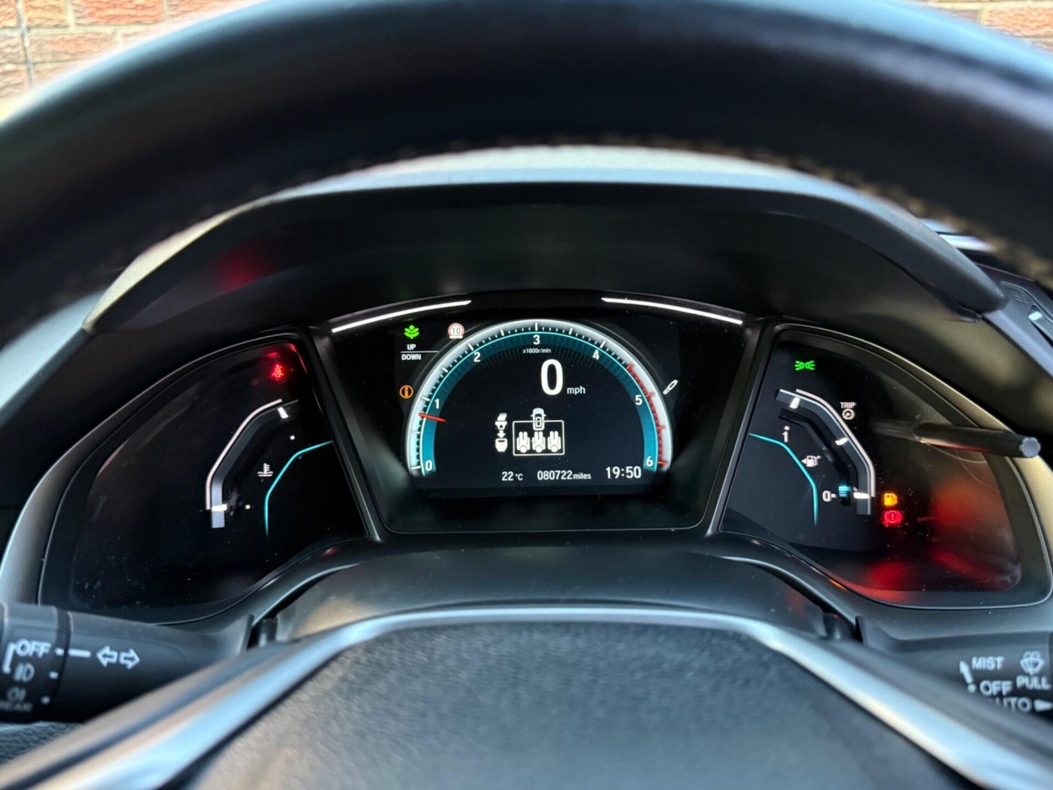 Used Honda Civic 2018 for sale - 77020290: Photo 30