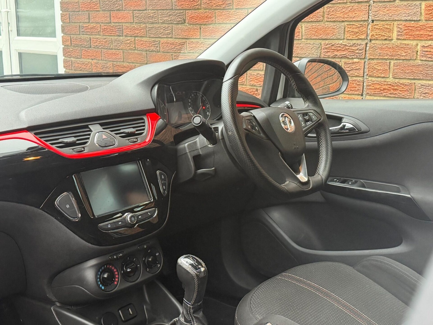 Used Vauxhall Corsa 2017 for sale - 77275189: Photo 2