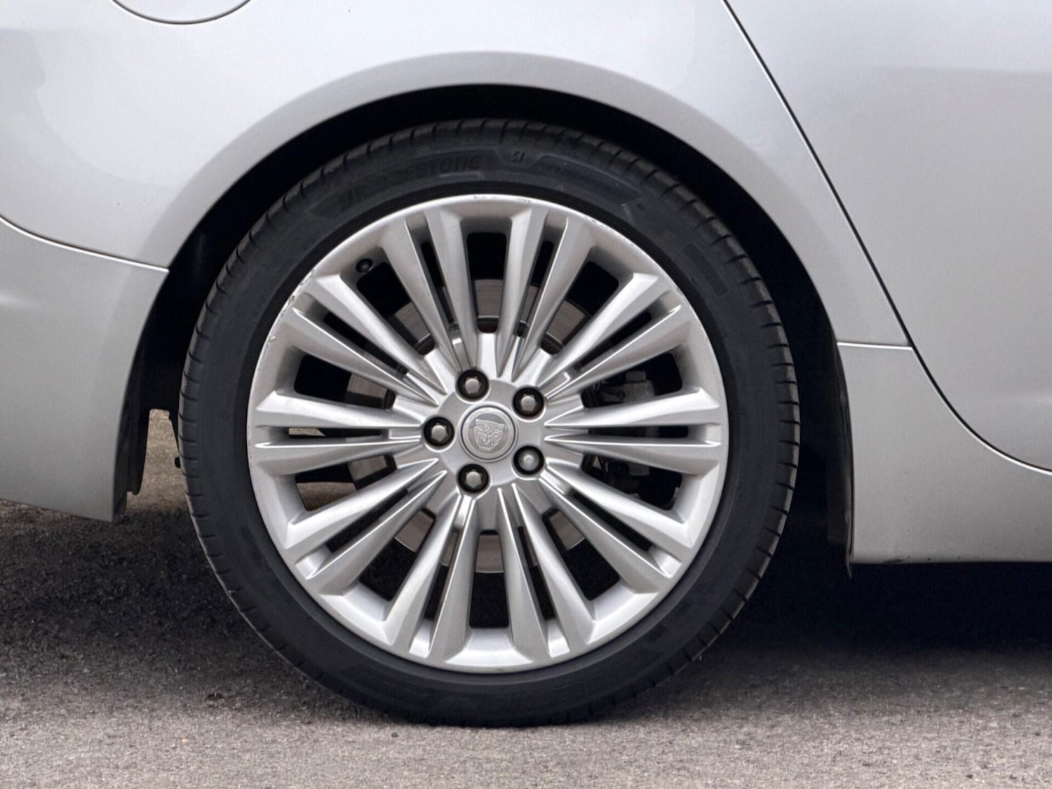 Used Jaguar XF 2011 for sale - 78190752: Photo 11