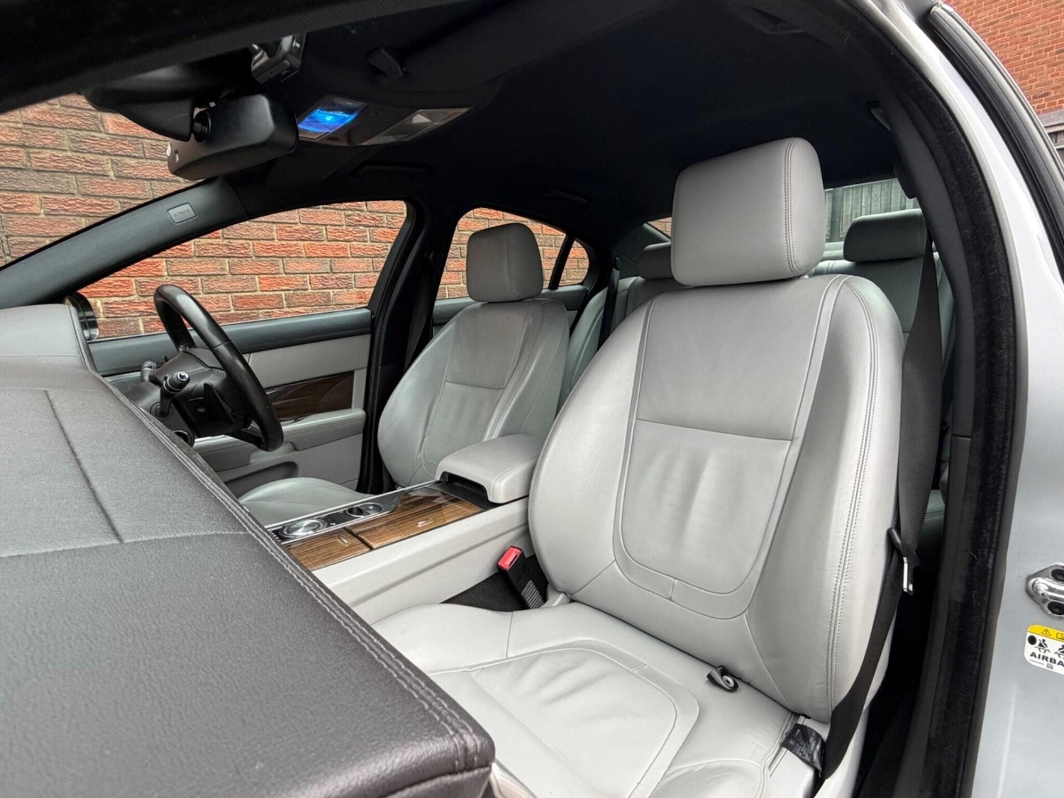 Used Jaguar XF 2011 for sale - 78190752: Photo 20