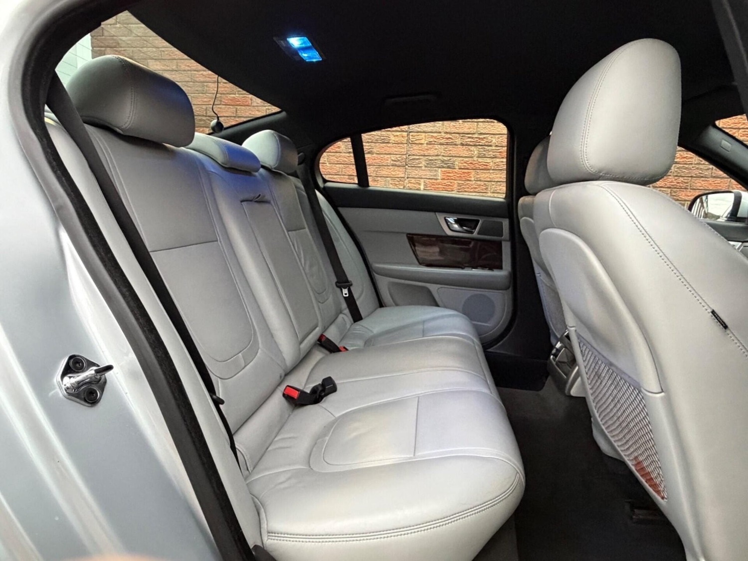 Used Jaguar XF 2011 for sale - 78190752: Photo 26