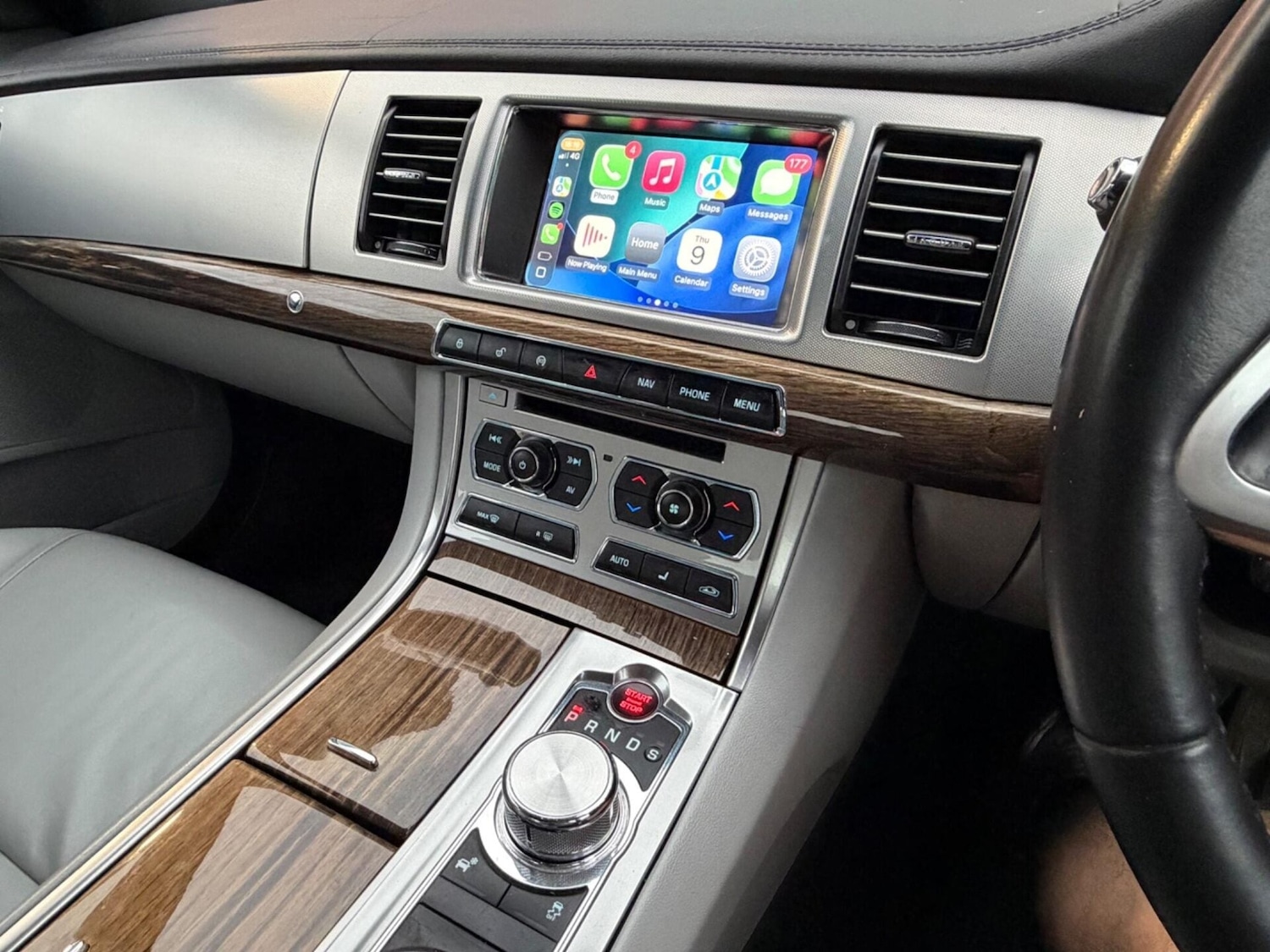 Used Jaguar XF 2011 for sale - 78190752: Photo 32