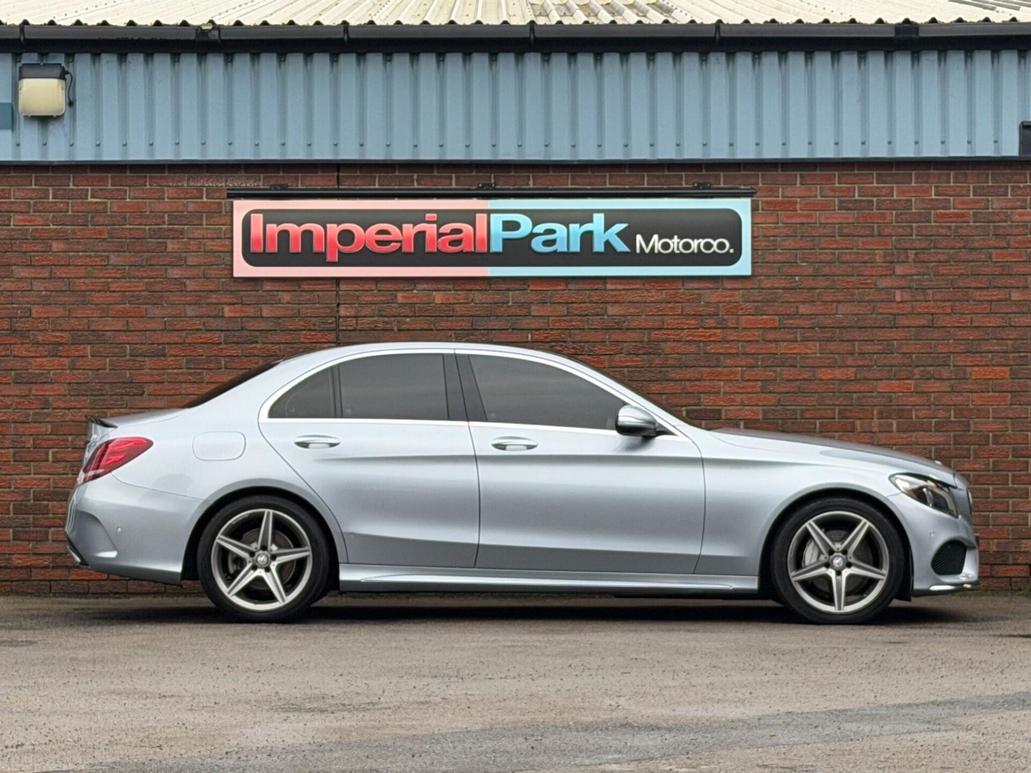 Used Mercedes-Benz C Class 2014 for sale - 77844807: Photo 10