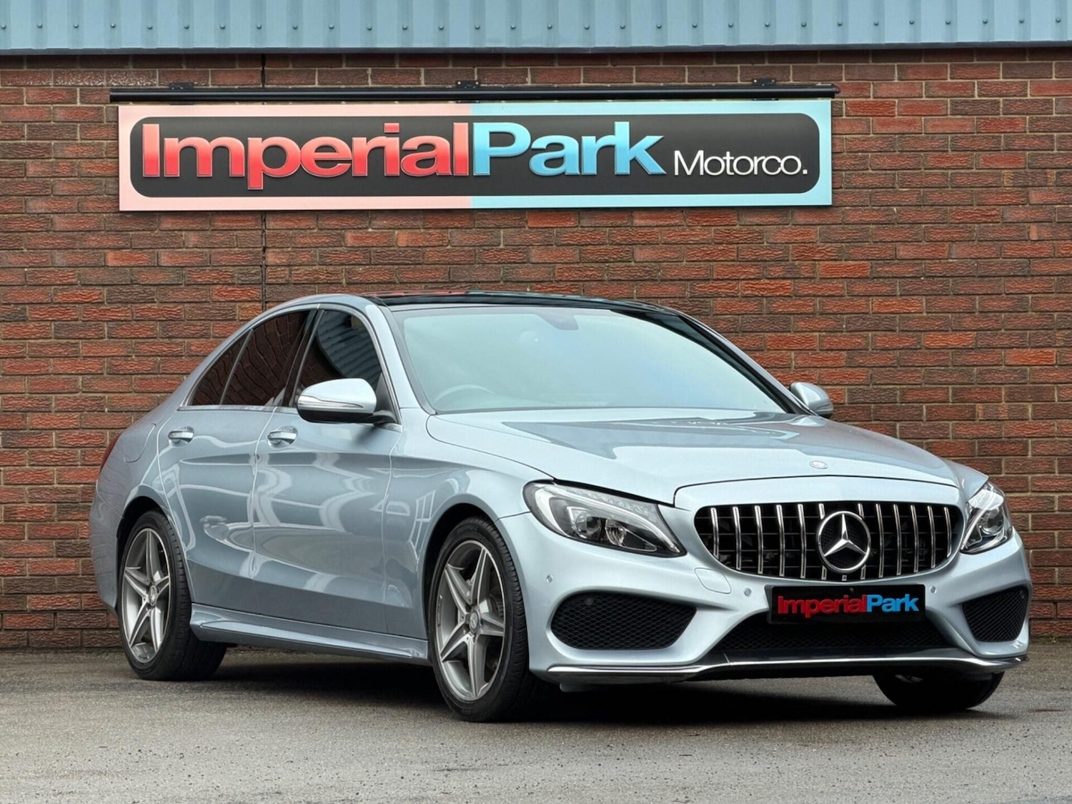 Used Mercedes-Benz C Class 2014 for sale - 77844807: Photo 3