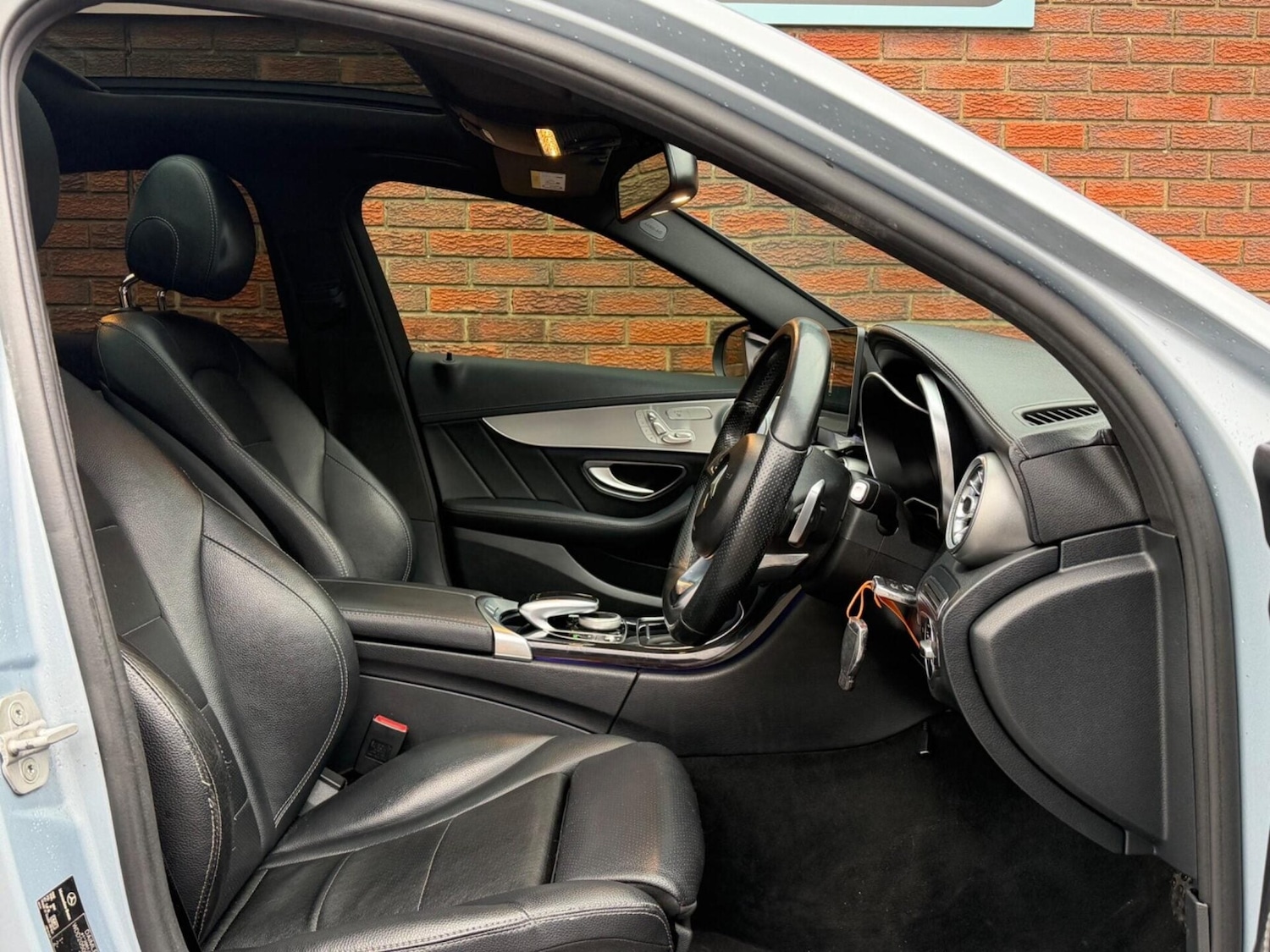 Used Mercedes-Benz C Class 2014 for sale - 77844807: Photo 35