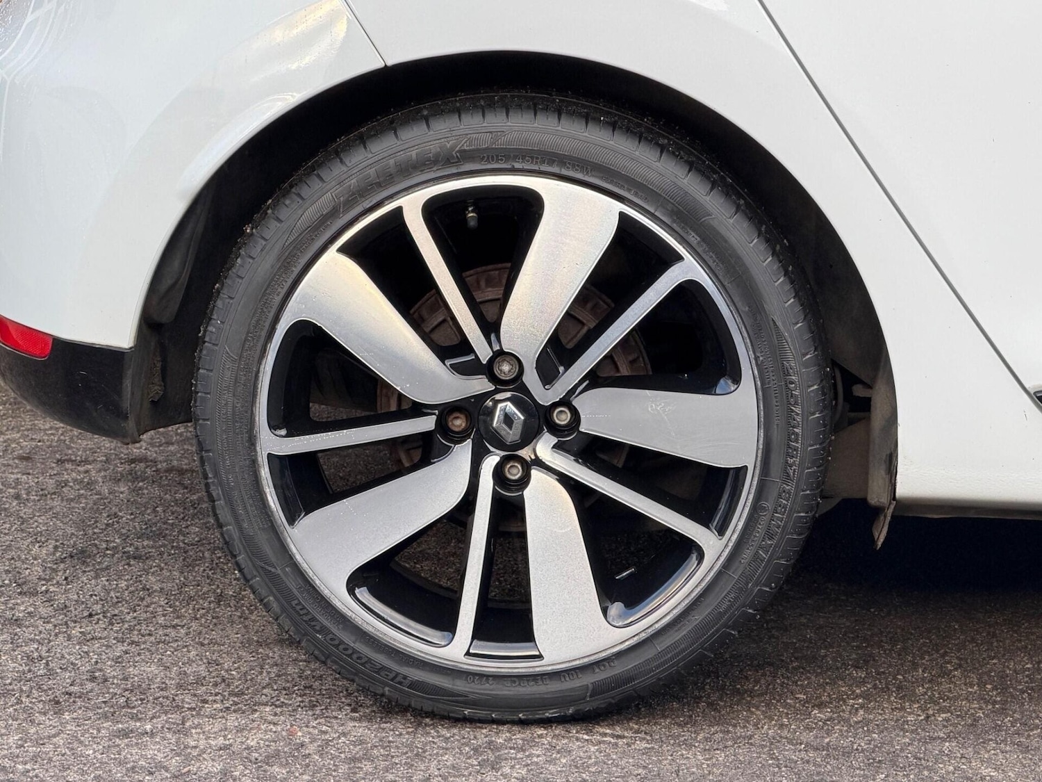 Used Renault Clio 2015 for sale - 77350004: Photo 18