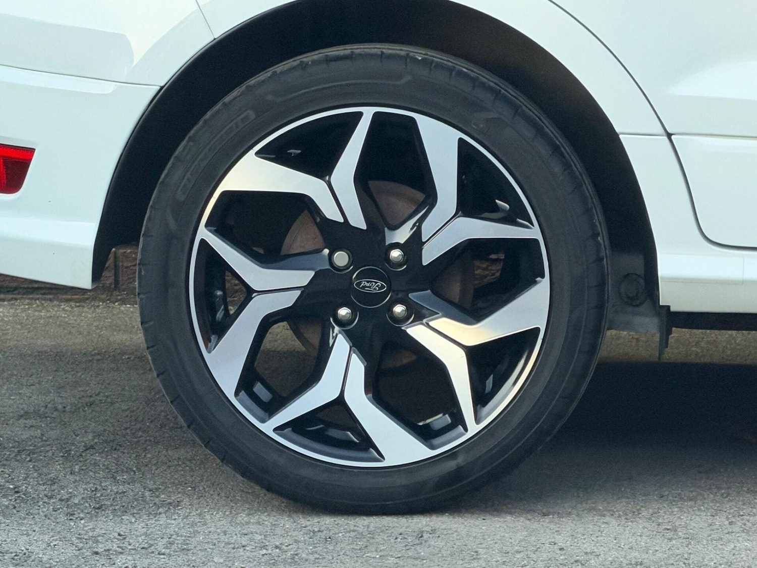 Used Ford Ecosport 2018 for sale - 77979910: Photo 25