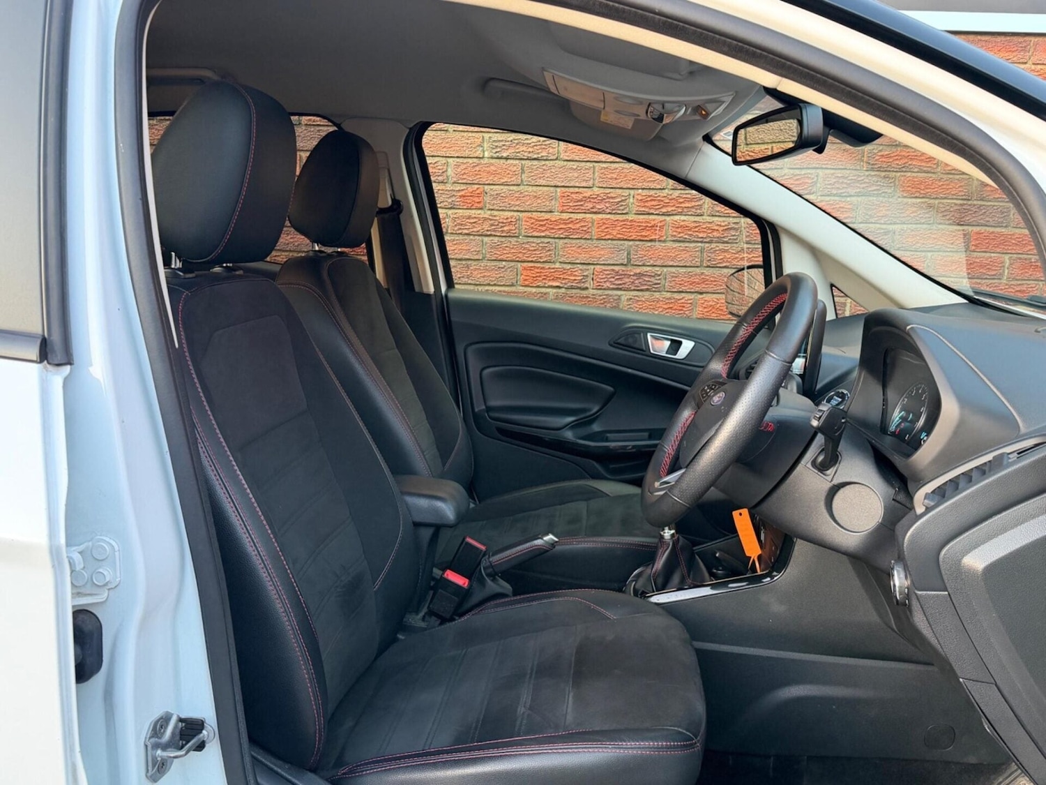 Used Ford Ecosport 2018 for sale - 77979910: Photo 32