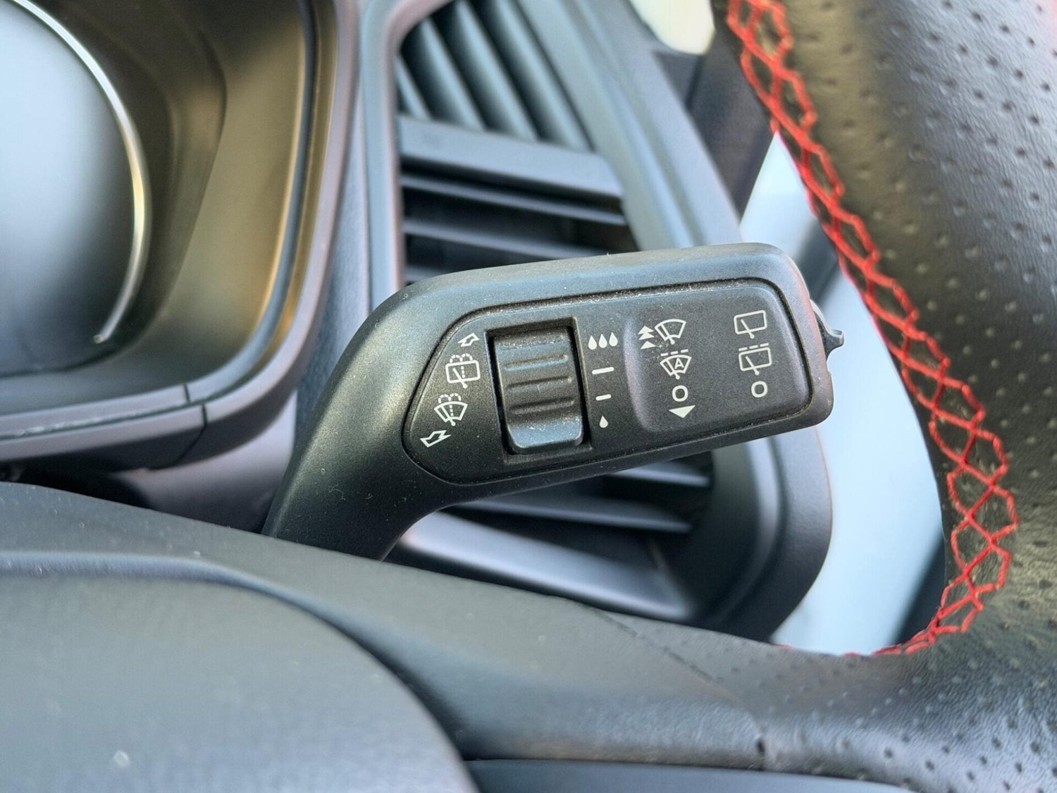 Used Ford Ecosport 2018 for sale - 77979910: Photo 39