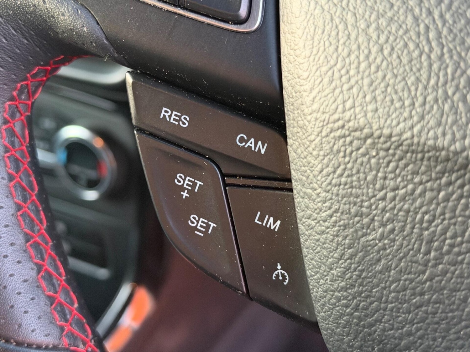 Used Ford Ecosport 2018 for sale - 77979910: Photo 42