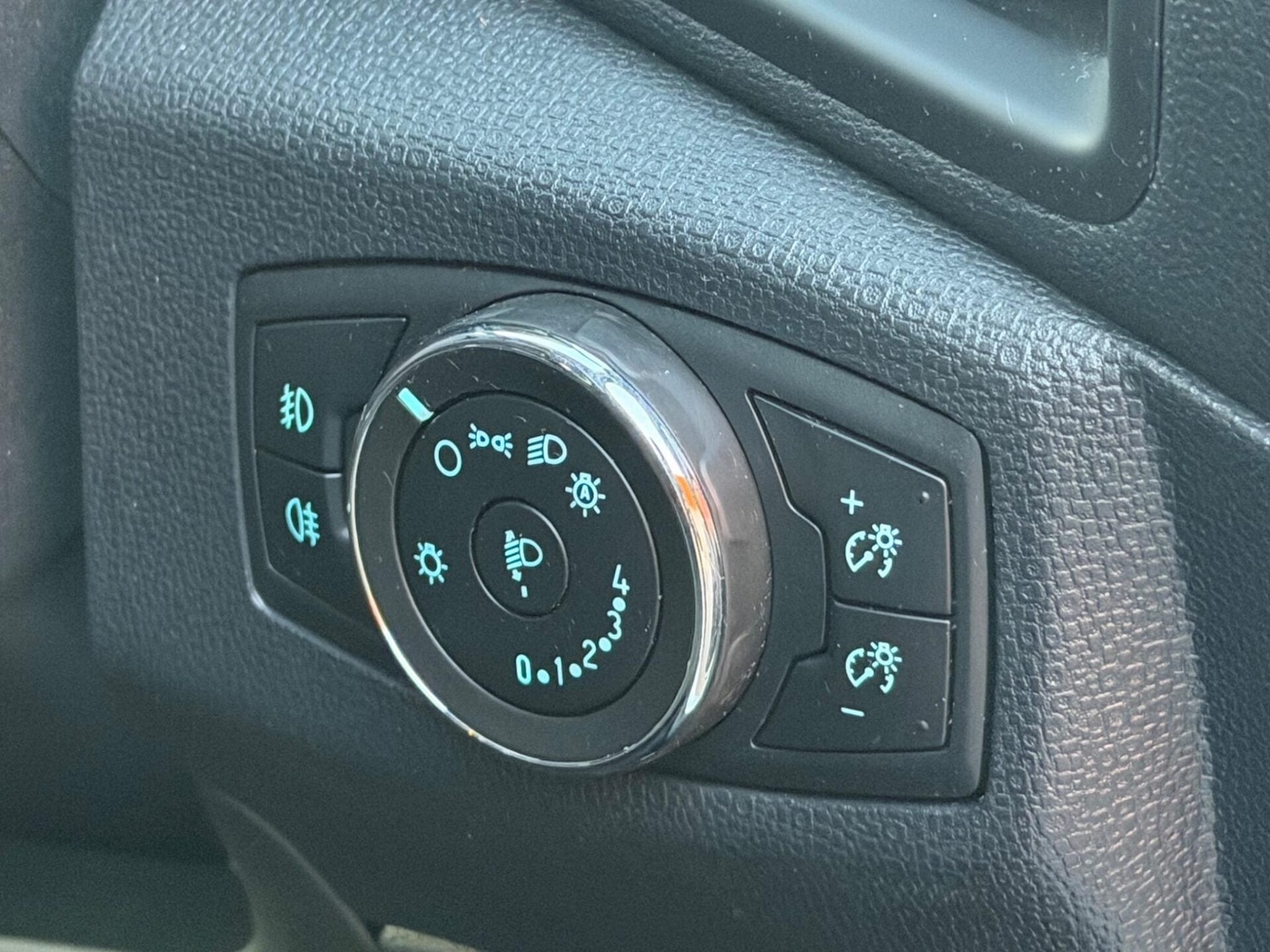 Used Ford Ecosport 2018 for sale - 77979910: Photo 44