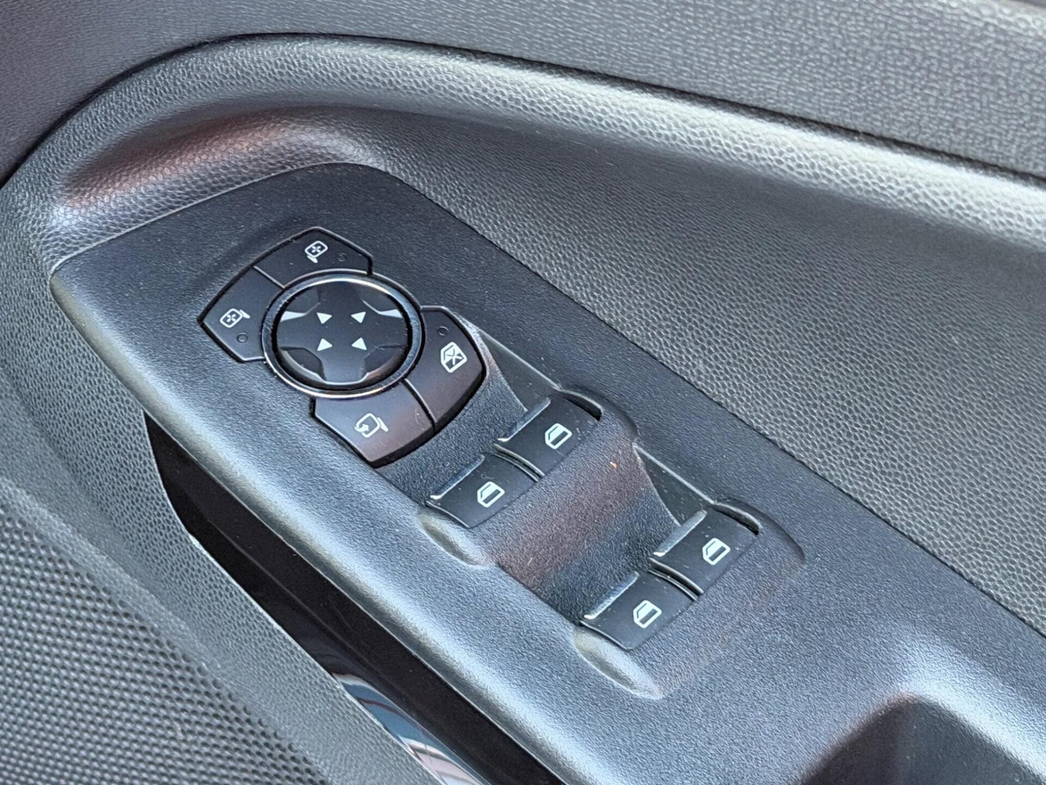 Used Ford Ecosport 2018 for sale - 77979910: Photo 45