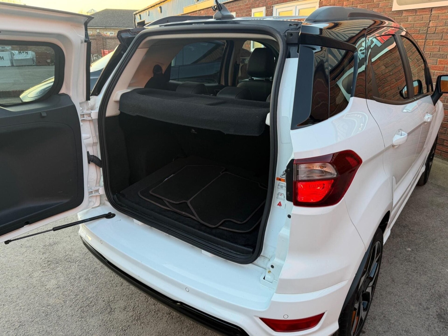 Used Ford Ecosport 2018 for sale - 77979910: Photo 46