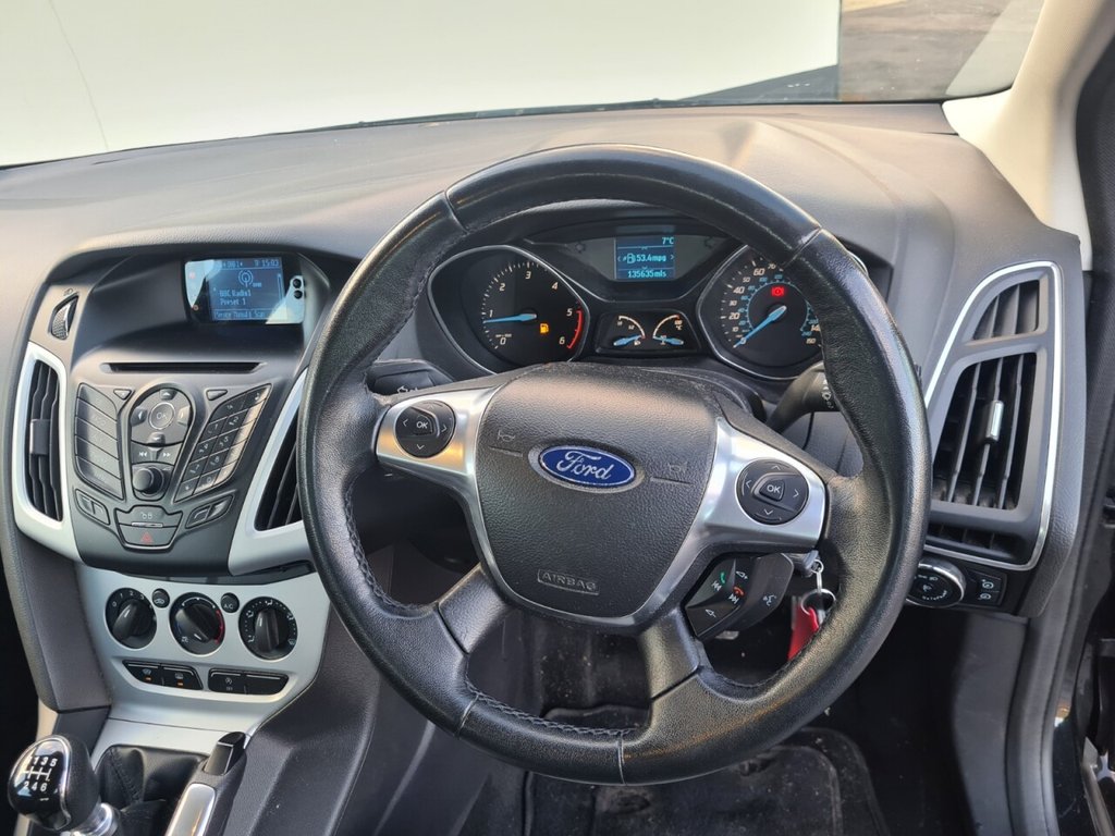 Used Ford Focus 2011 for sale - 77263083: Photo 16