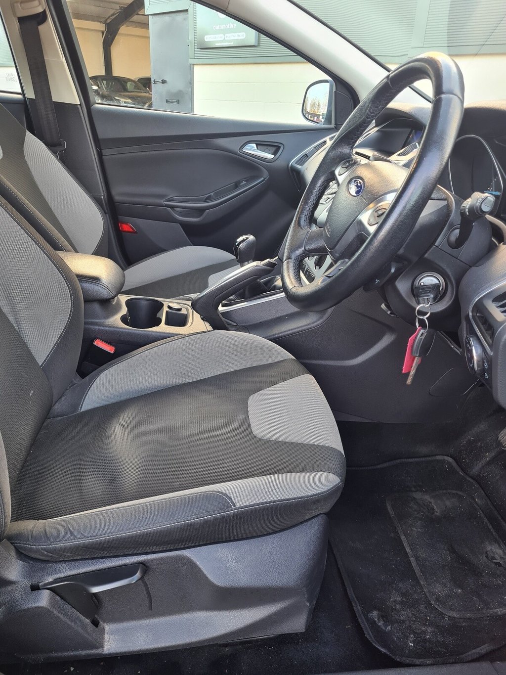 Used Ford Focus 2011 for sale - 77263083: Photo 17