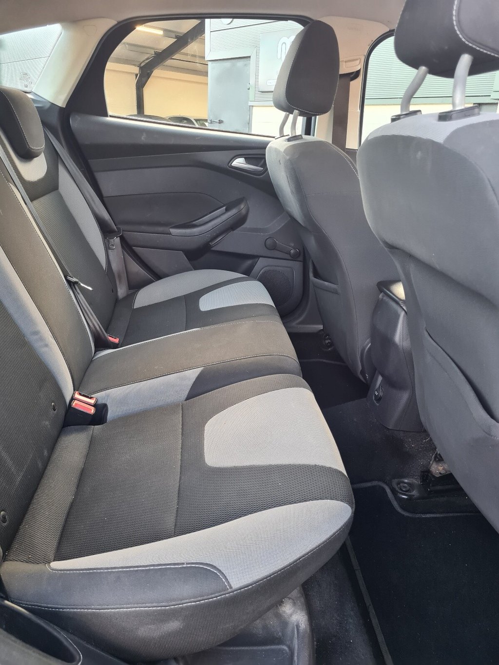 Used Ford Focus 2011 for sale - 77263083: Photo 18