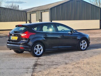 Used Ford Focus 2011 for sale - 77263083: Photo