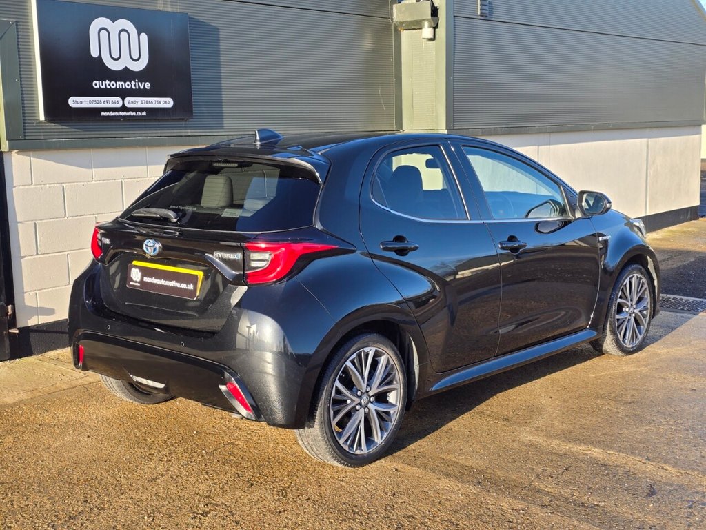 Used Toyota Yaris 2021 for sale - 77122258: Photo 3