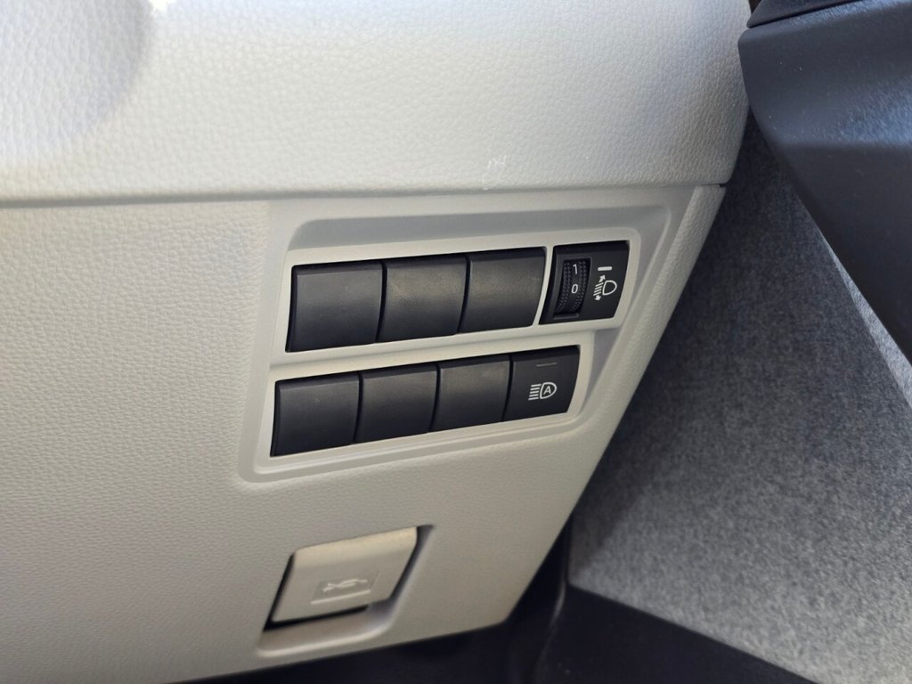 Used Toyota Yaris 2021 for sale - 77122258: Photo 37