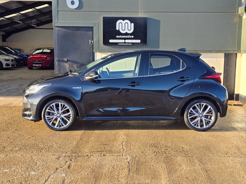 Used Toyota Yaris 2021 for sale - 77122258: Photo 7