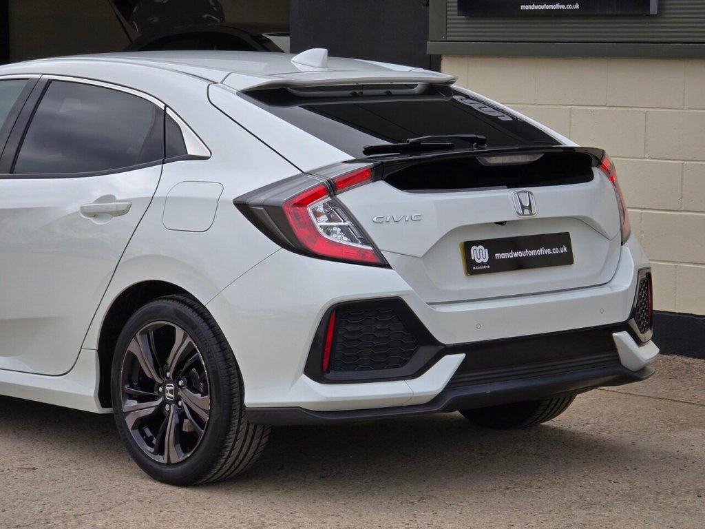 Used Honda Civic 2017 for sale - 77734052: Photo 12