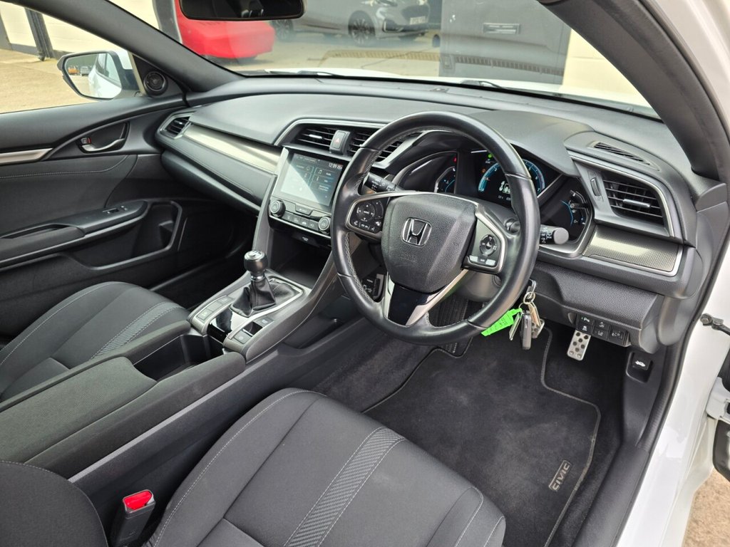 Used Honda Civic 2017 for sale - 77734052: Photo 14