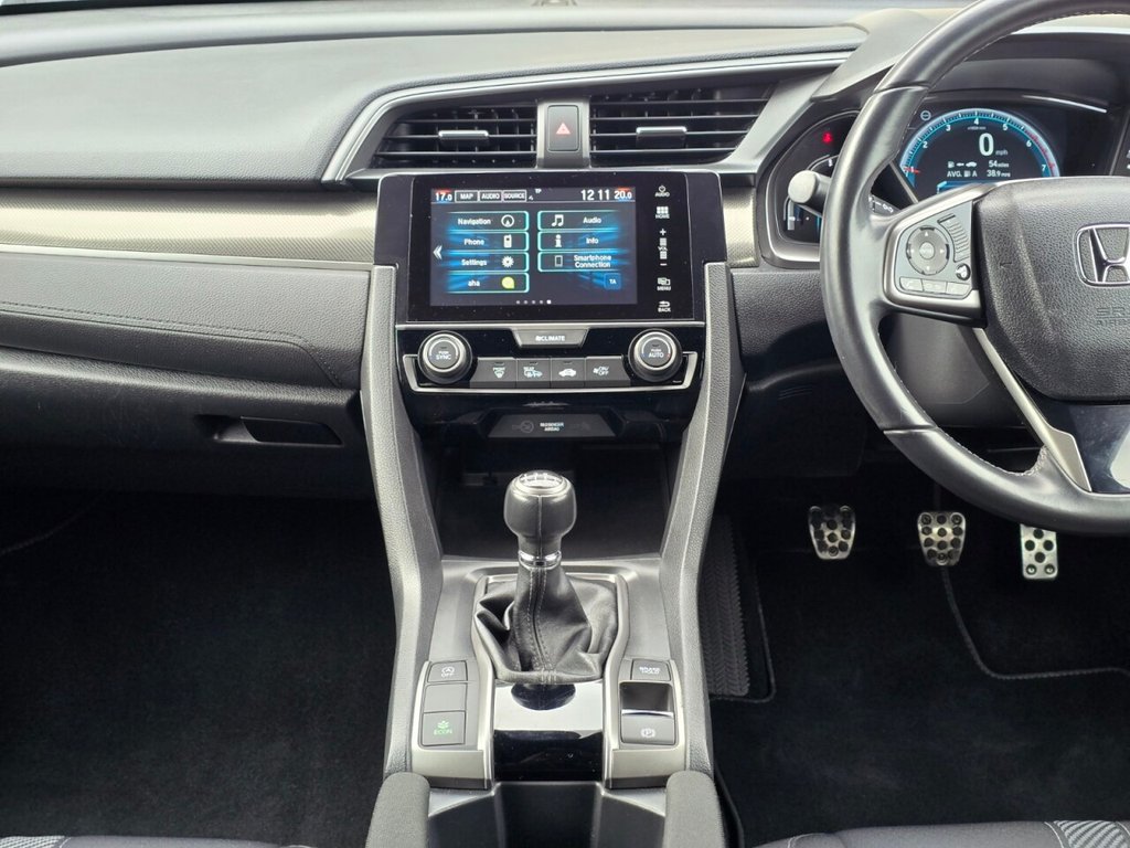 Used Honda Civic 2017 for sale - 77734052: Photo 33