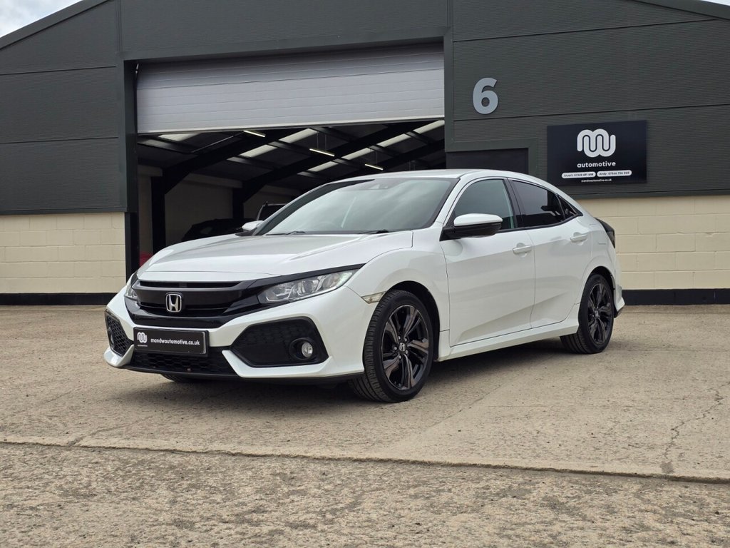 Used Honda Civic 2017 for sale - 77734052: Photo 59