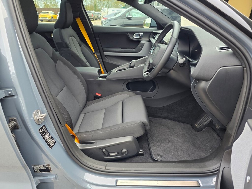 Used Polestar Polestar 2 2022 for sale - 76867312: Photo 13