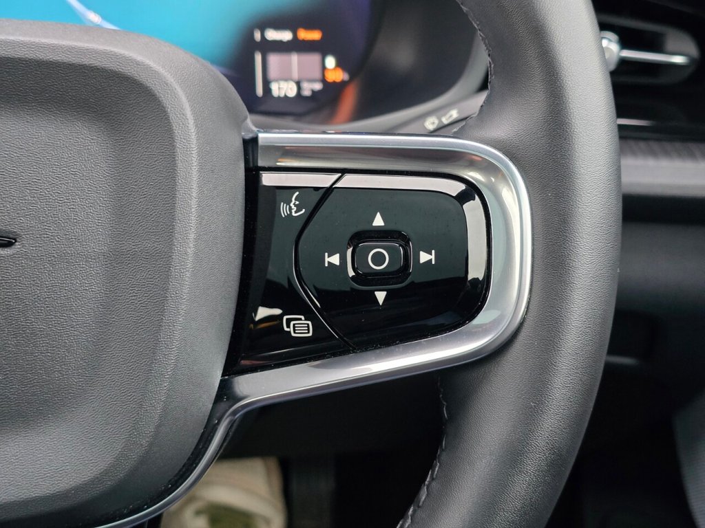 Used Polestar Polestar 2 2022 for sale - 76867312: Photo 32