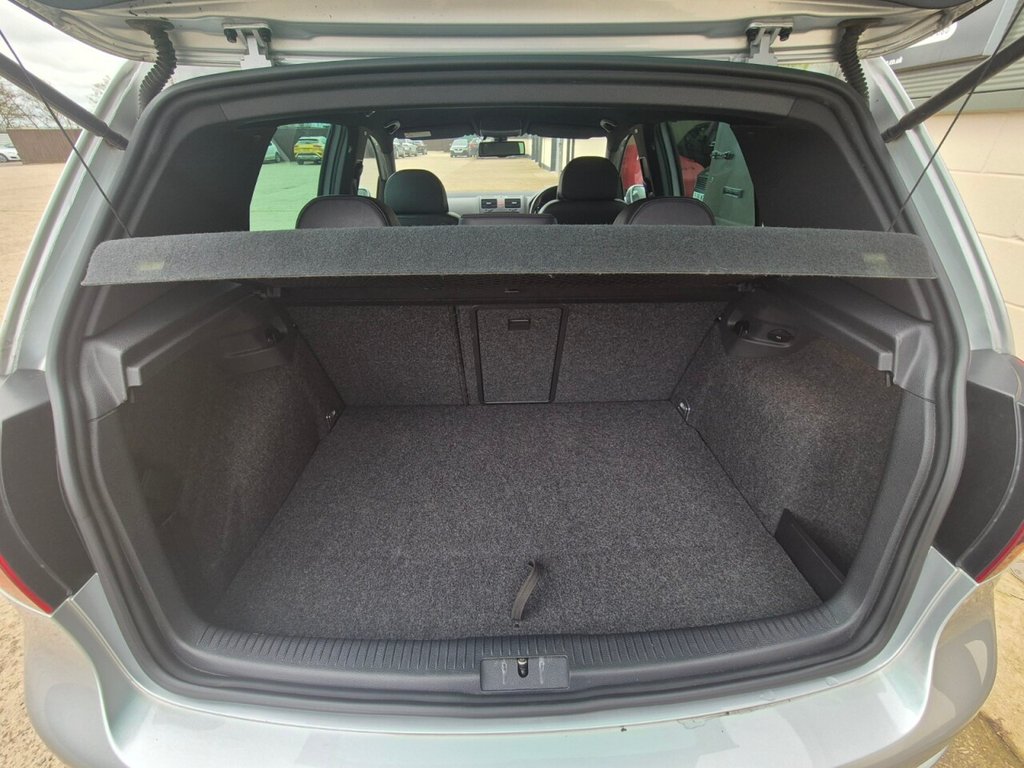 Used Volkswagen Golf 2021 for sale - 77681083: Photo 25