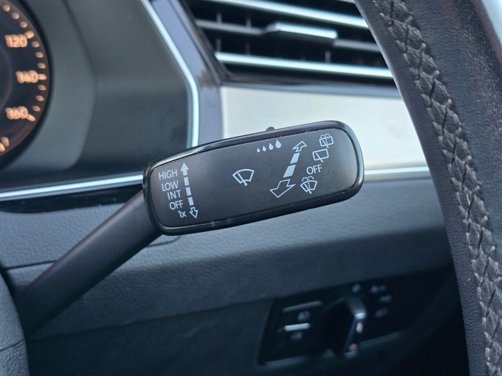 Used Volkswagen Passat 2019 for sale - 76867604: Photo 31