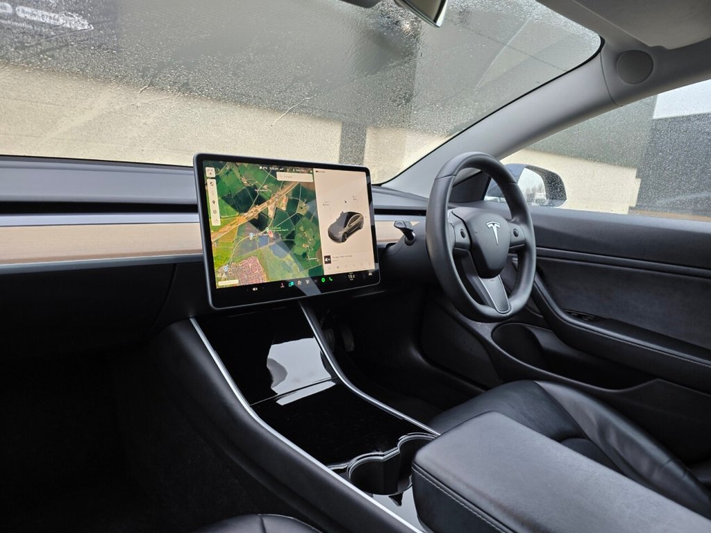 Used Tesla Model 3 2020 for sale - 77276343: Photo 28