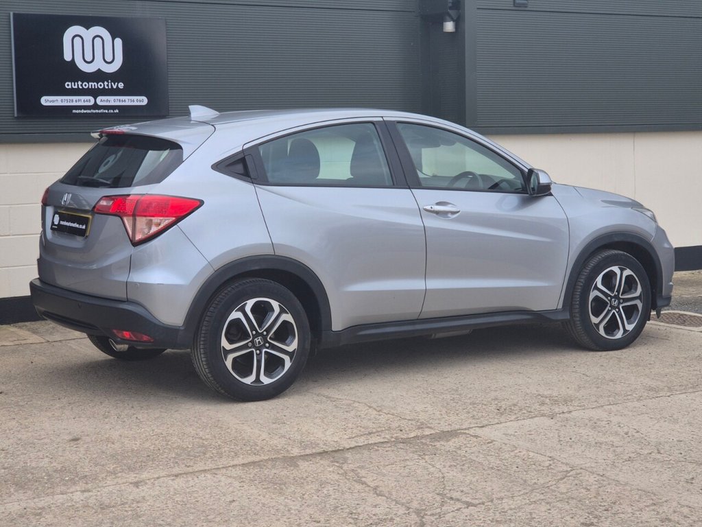 Used Honda HR-V 2017 for sale - 77680961: Photo 4