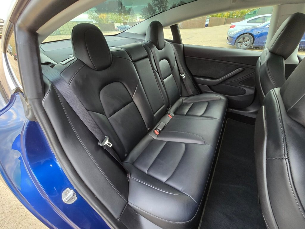 Used Tesla Model 3 2019 for sale - 76867383: Photo 56