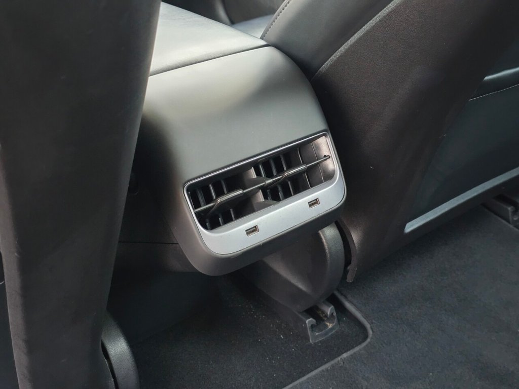 Used Tesla Model 3 2019 for sale - 76867383: Photo 59