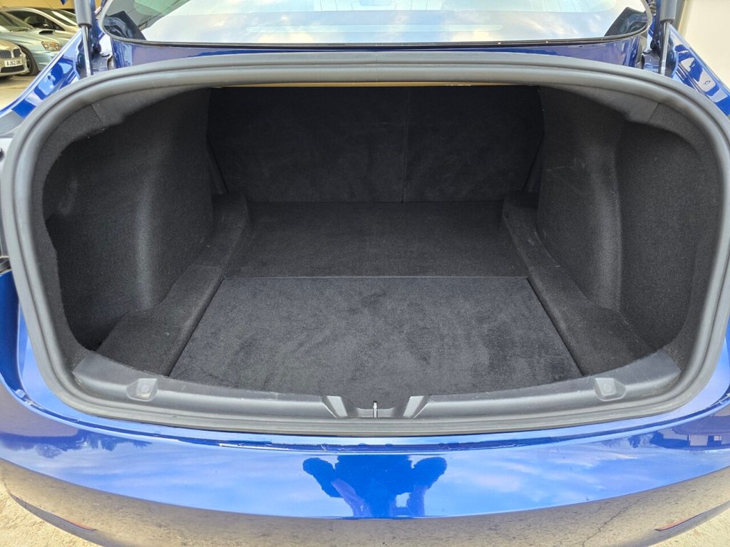 Used Tesla Model 3 2019 for sale - 76867383: Photo 63