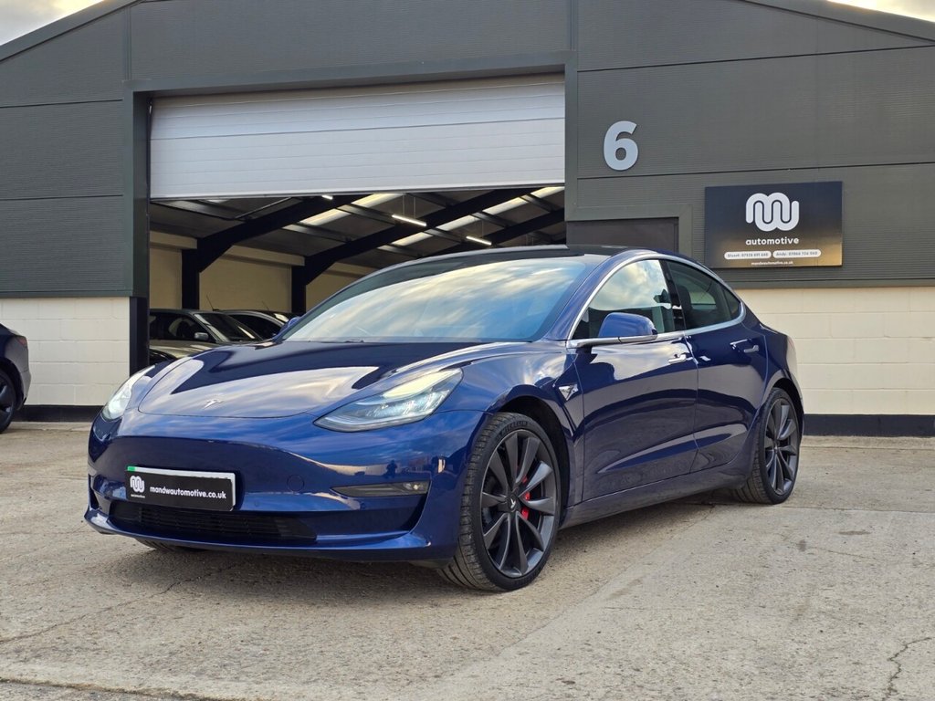 Used Tesla Model 3 2019 for sale - 76867383: Photo 70