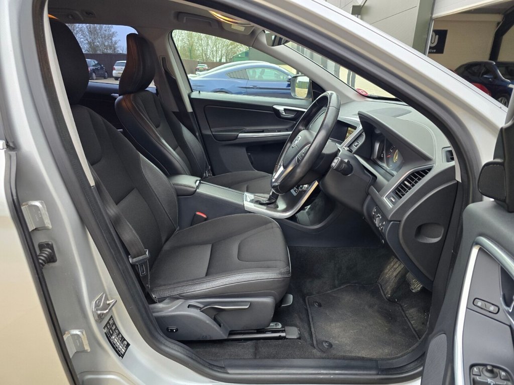 Used Volvo XC60 2015 for sale - 77037757: Photo 16