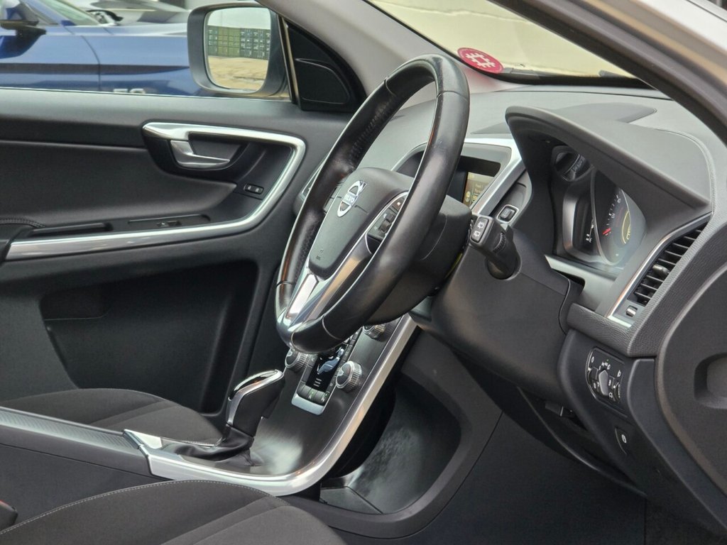 Used Volvo XC60 2015 for sale - 77037757: Photo 18