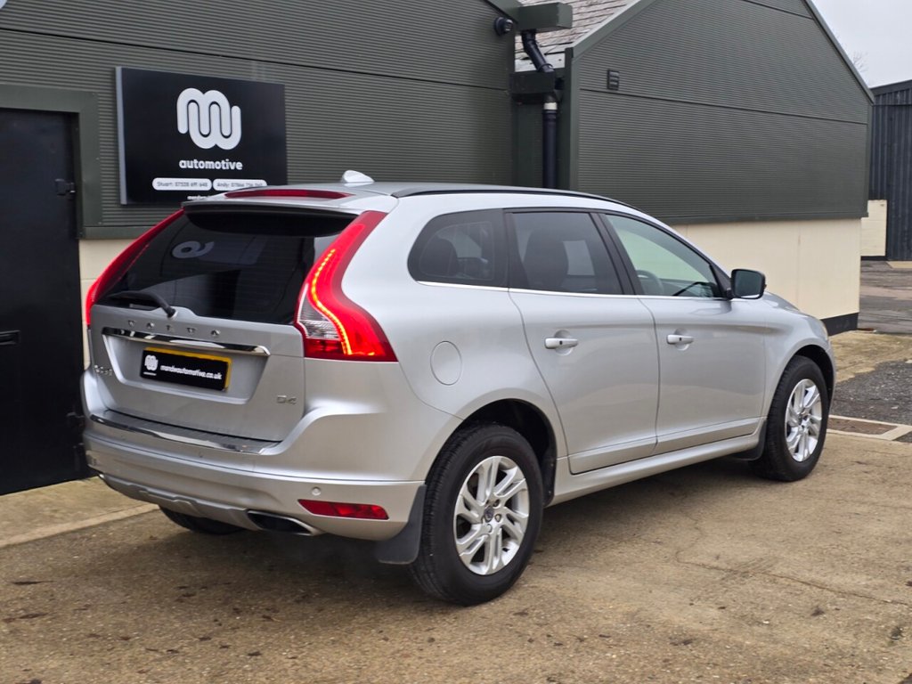 Used Volvo XC60 2015 for sale - 77037757: Photo 3
