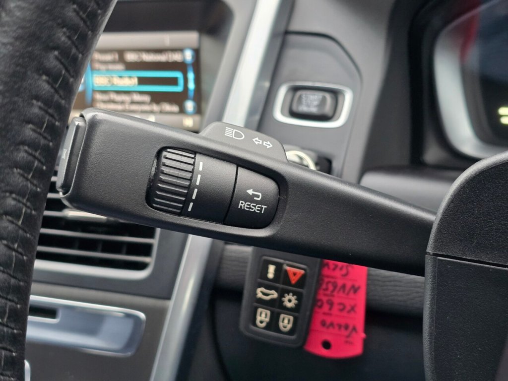 Used Volvo XC60 2015 for sale - 77037757: Photo 34