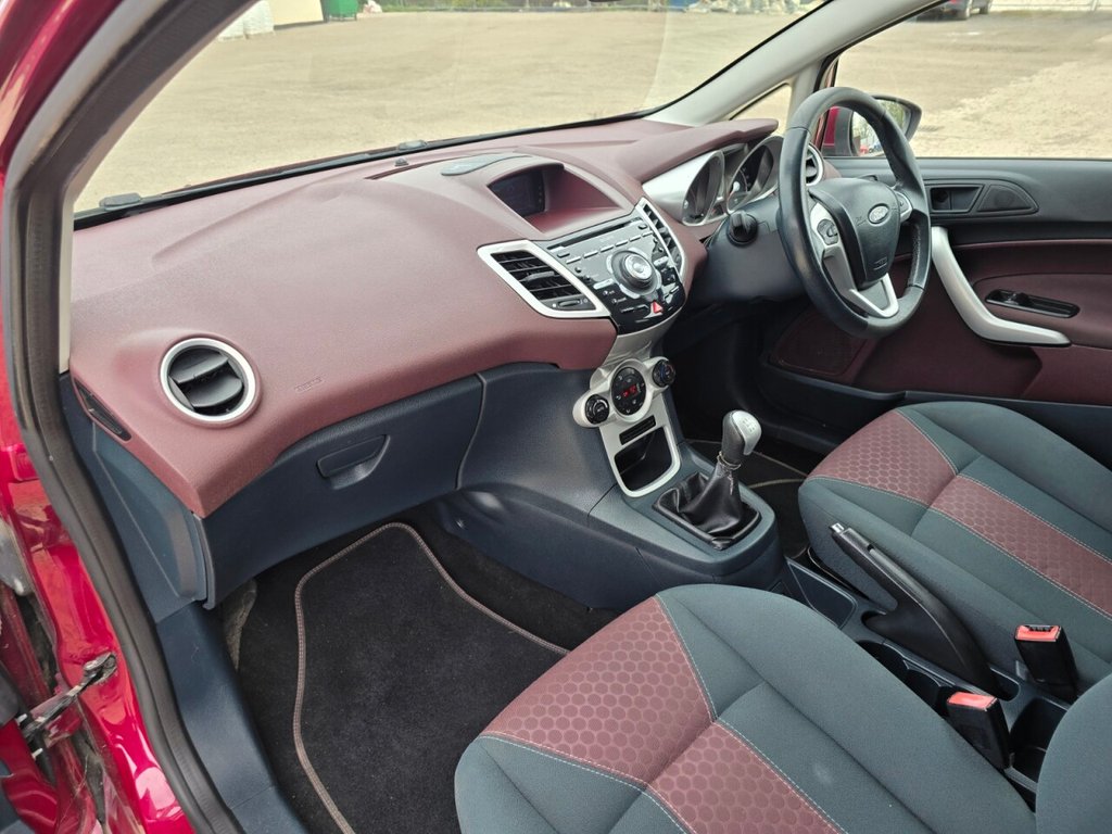 Used Ford Fiesta 2011 for sale - 78180956: Photo 13