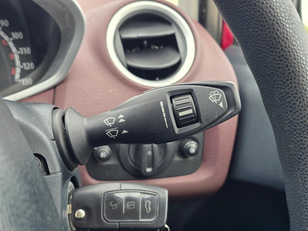 Used Ford Fiesta 2011 for sale - 78180956: Photo 22