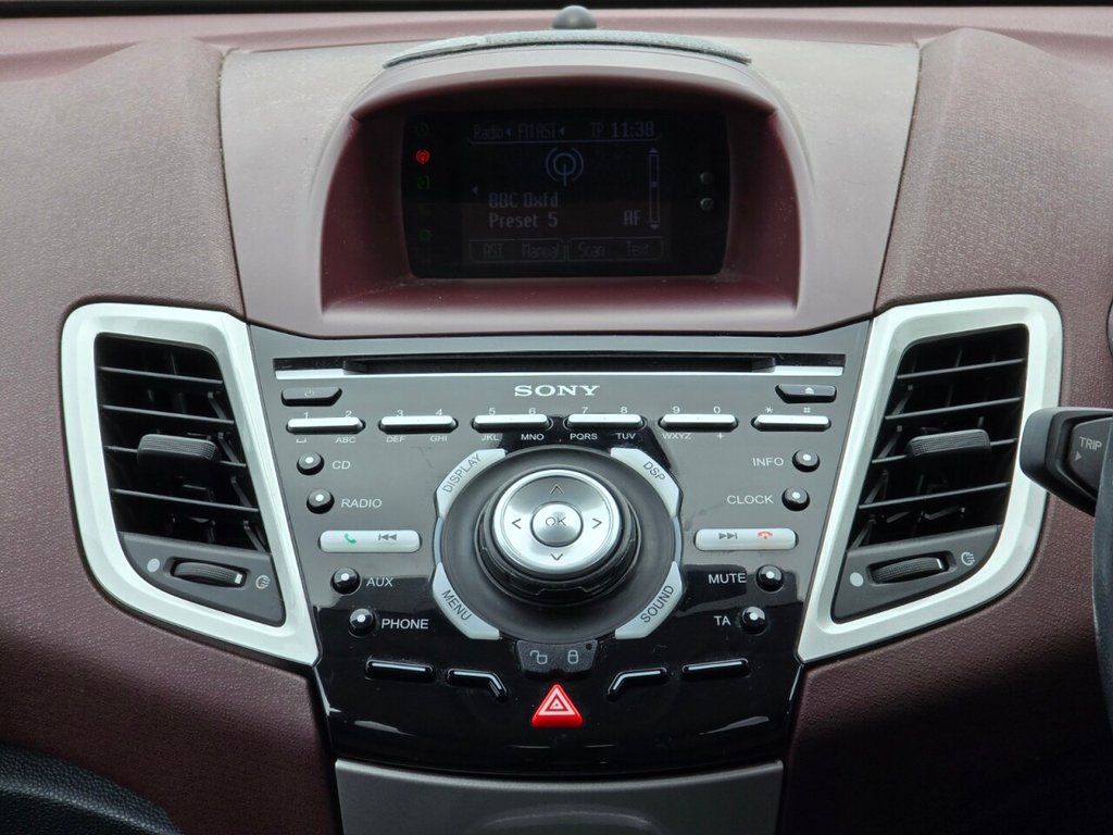 Used Ford Fiesta 2011 for sale - 78180956: Photo 28