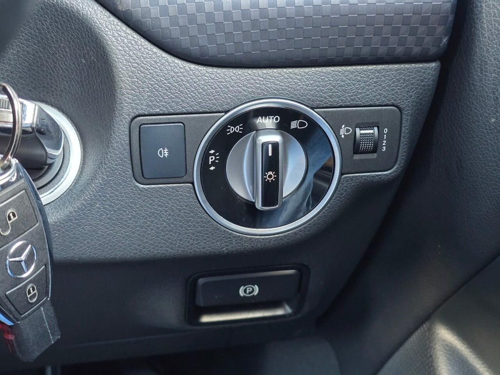 Used Mercedes-Benz A-Class 2016 for sale - 77437254: Photo 34