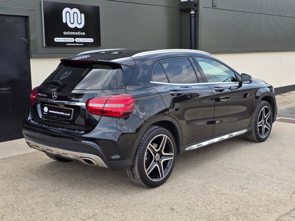 Used Mercedes-Benz GLA 2018 for sale - 76867487: Photo 3