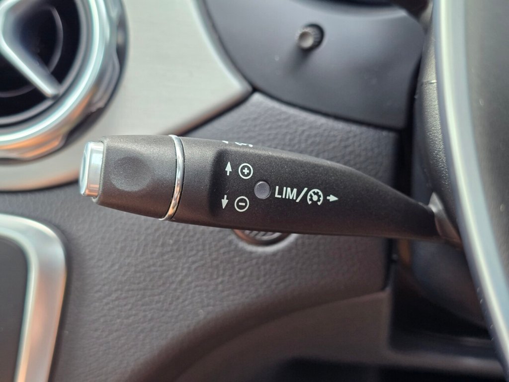 Used Mercedes-Benz GLA 2018 for sale - 76867487: Photo 40