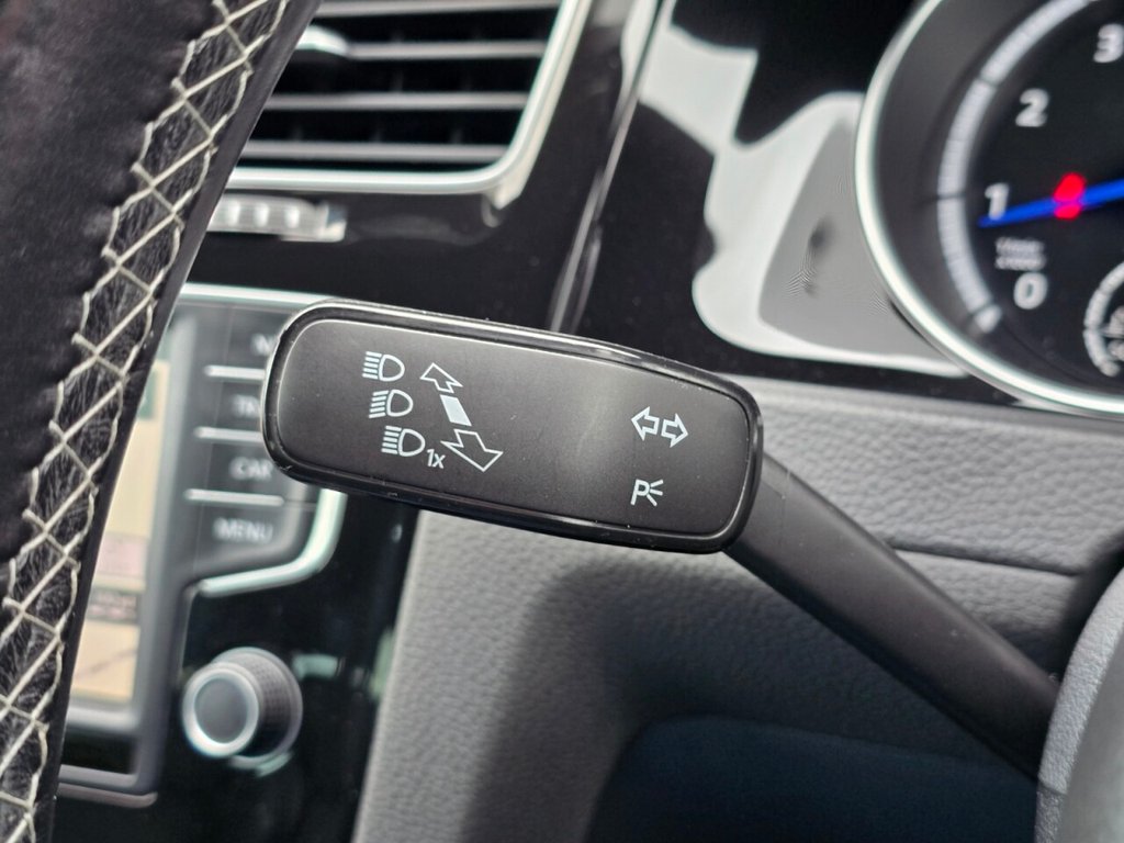 Used Volkswagen Golf 2016 for sale - 78003025: Photo 32