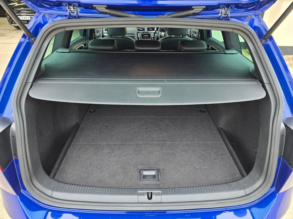 Used Volkswagen Golf 2016 for sale - 78003025: Photo 65